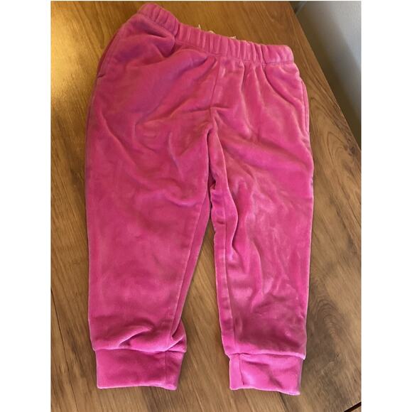 Btween Velour Sweatpants Sweatshirt Set Hot Pink Velvet Ruffles Size 24 Months - Picture 7 of 12